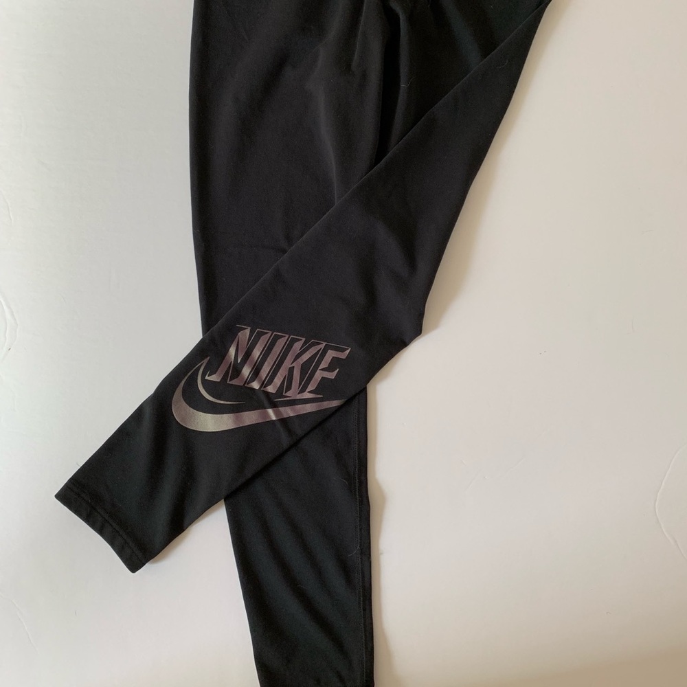 Nike leggings